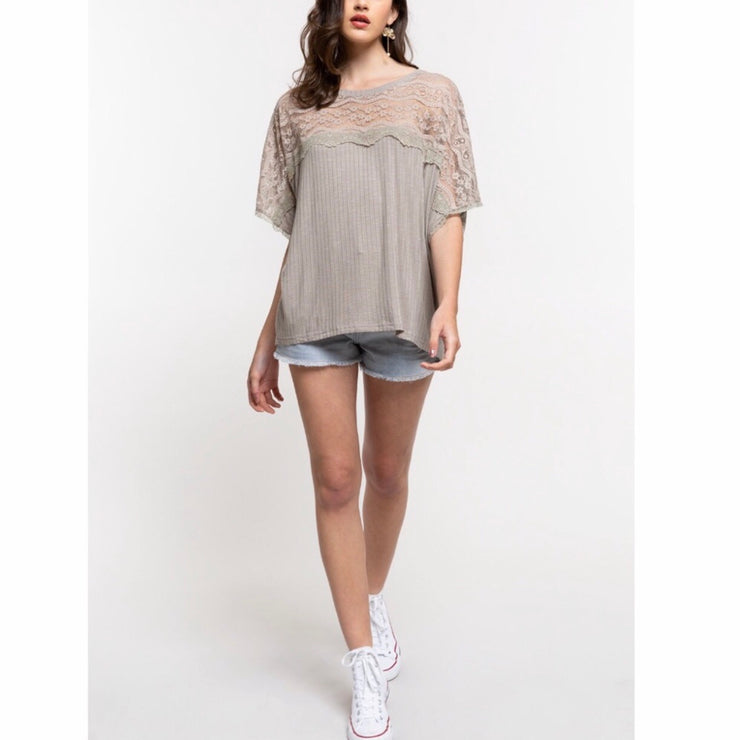 Top Lace Top Taupe
