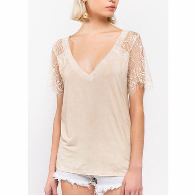 Lacey The V Neck T Honey Gold